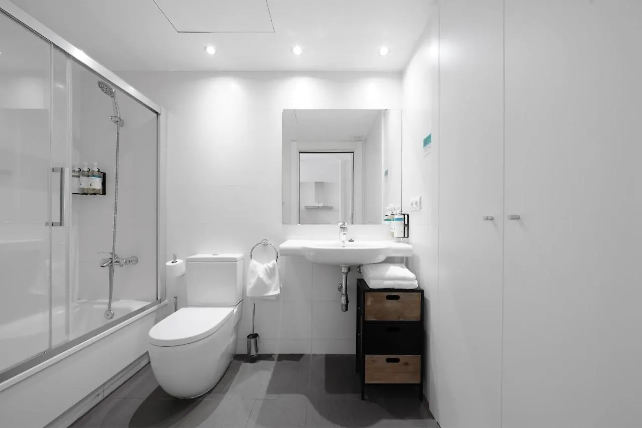 Numa Barcelona Colmena Apartment